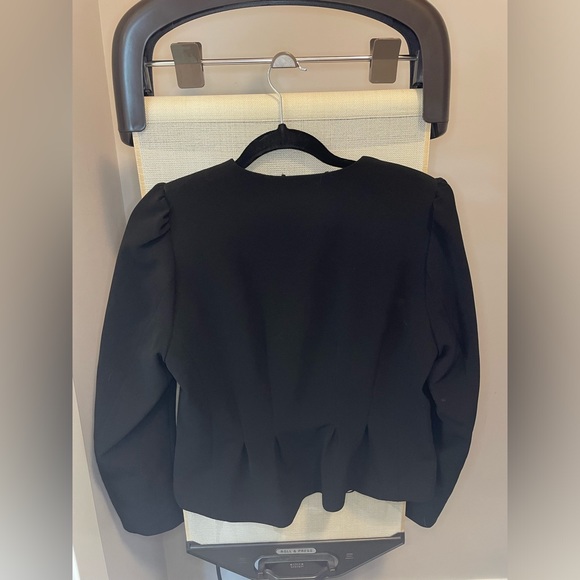 H&M Blazer - Picture 3 of 6